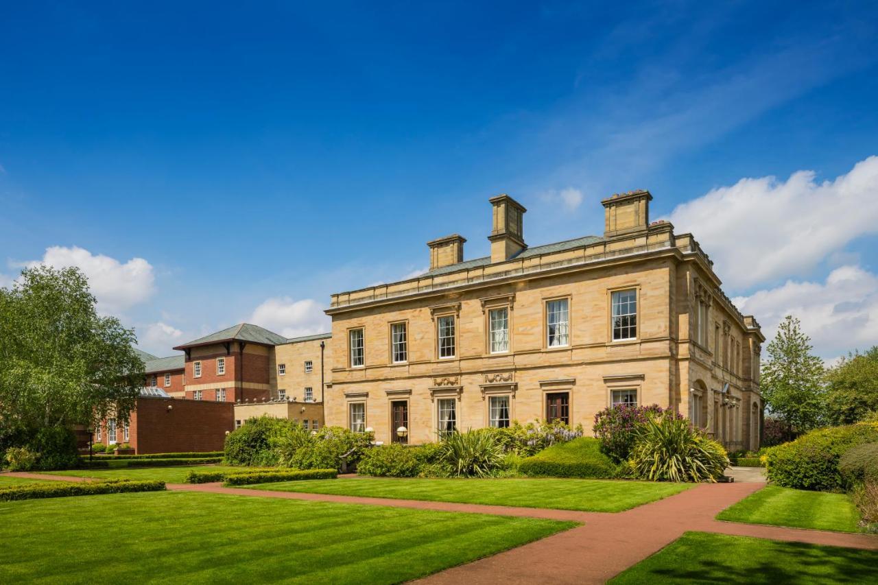 Oulton Hall Hotel, Spa & Golf Resort Leeds  Exterior foto