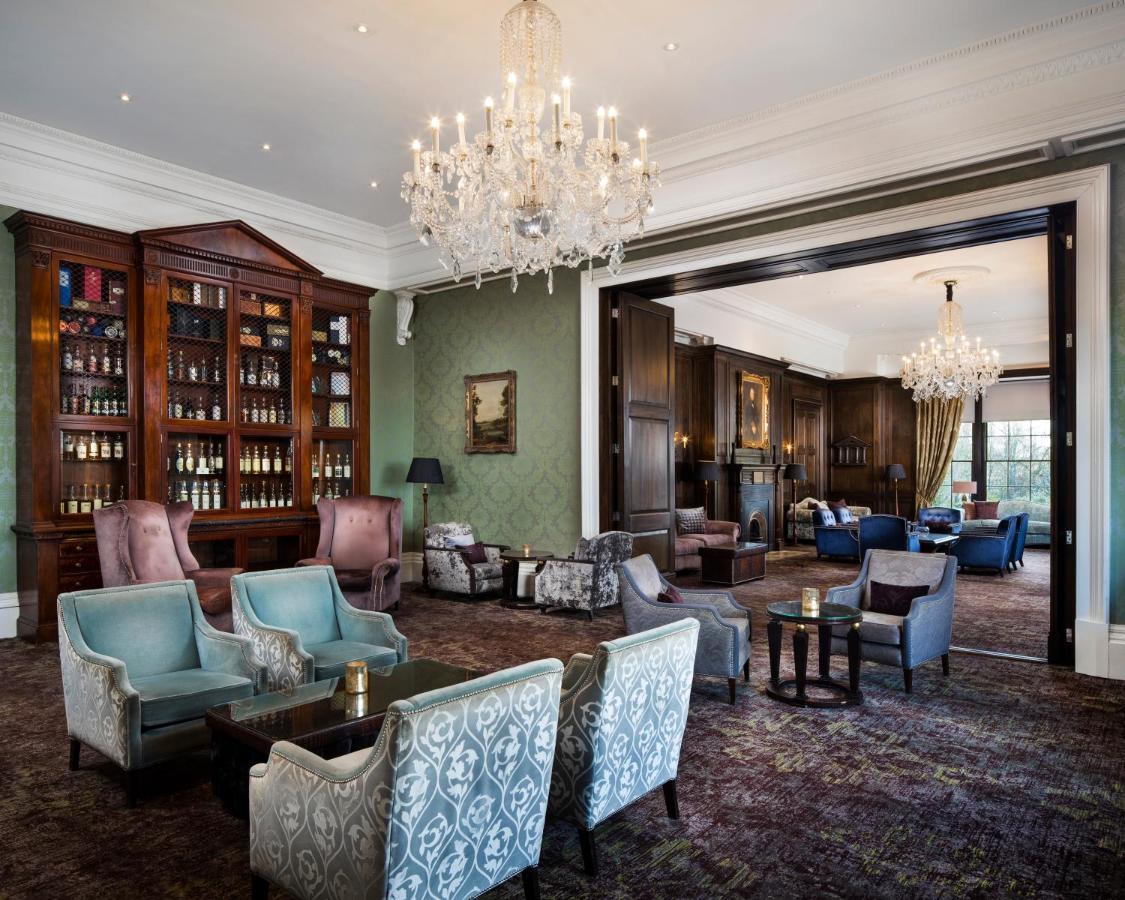 Oulton Hall Hotel, Spa & Golf Resort Leeds  Exterior foto