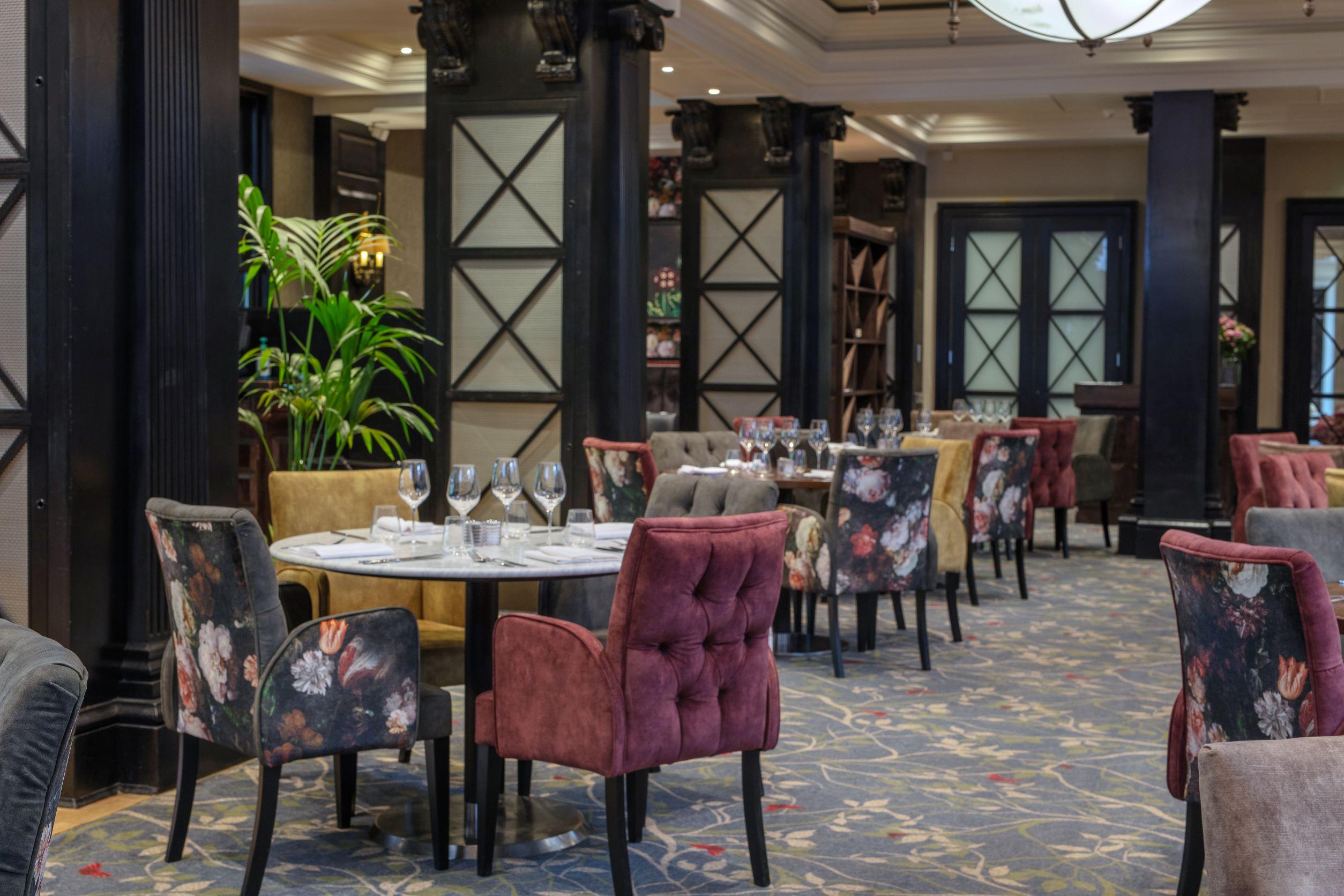 Oulton Hall Hotel, Spa & Golf Resort Leeds  Exterior foto