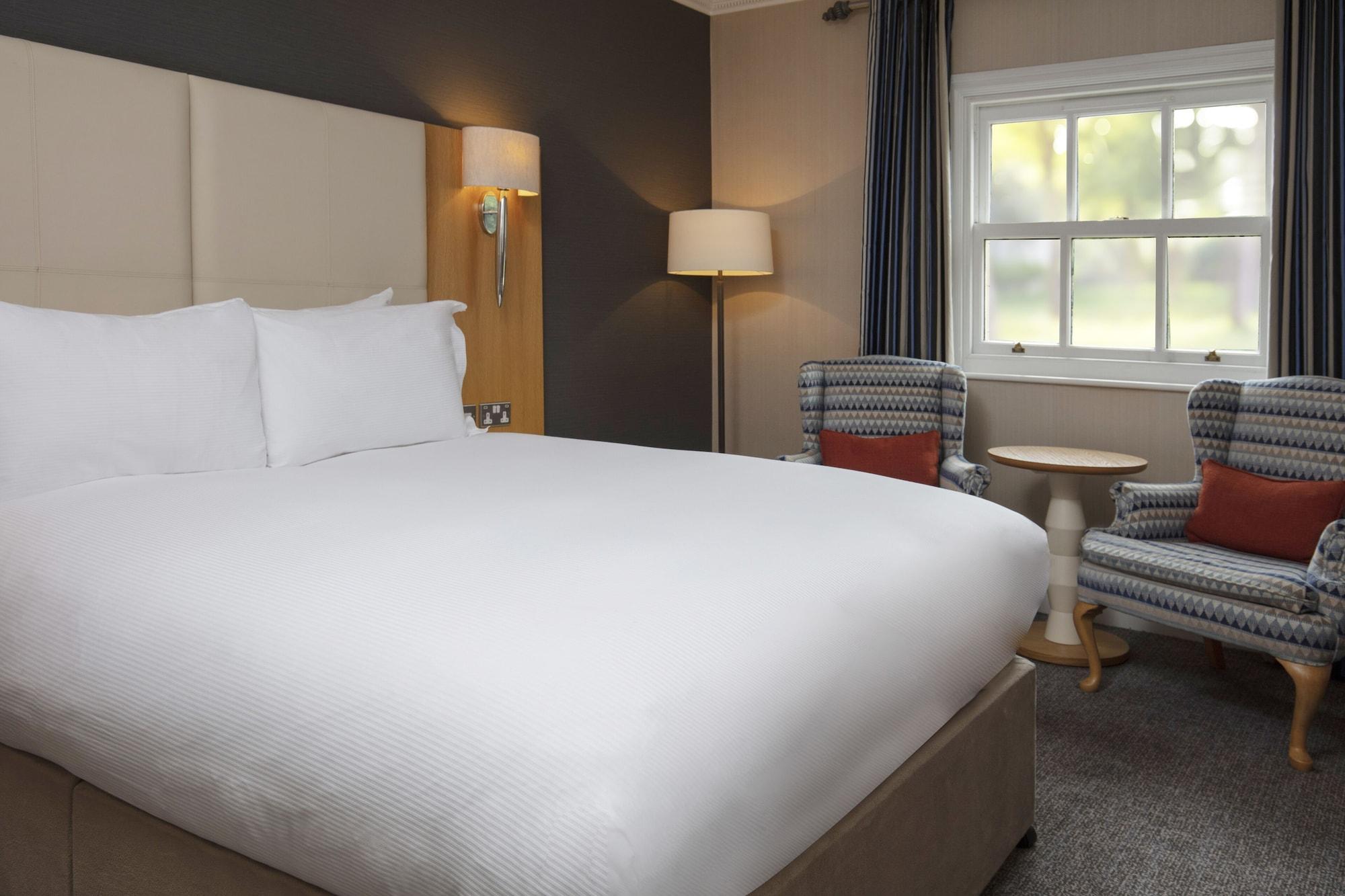 Oulton Hall Hotel, Spa & Golf Resort Leeds  Exterior foto
