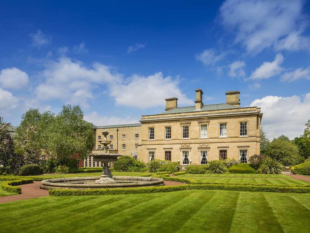 Oulton Hall Hotel, Spa & Golf Resort Leeds  Exterior foto