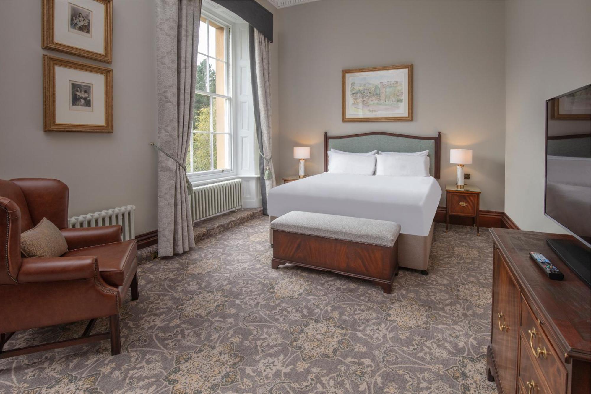 Oulton Hall Hotel, Spa & Golf Resort Leeds  Exterior foto